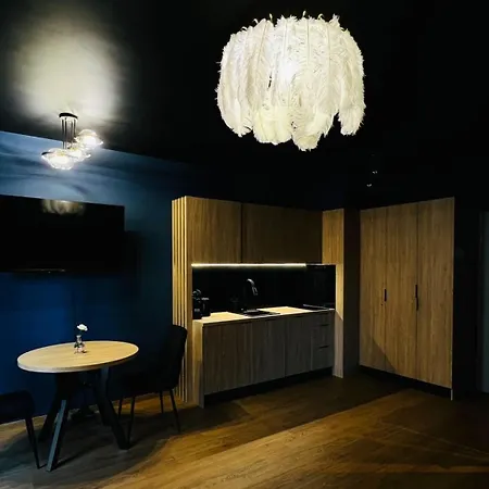 アパート Luksusowy Tu I Teraz ホジューフ